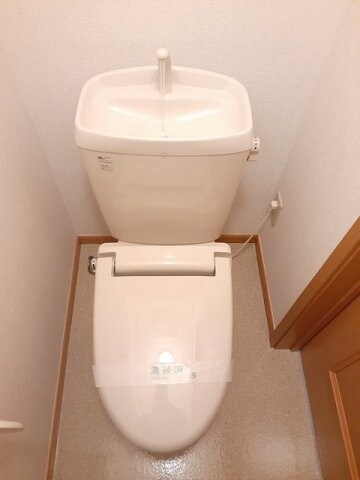 イーストニュータウンＡの物件内観写真