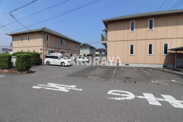 サンマルシェの物件外観写真