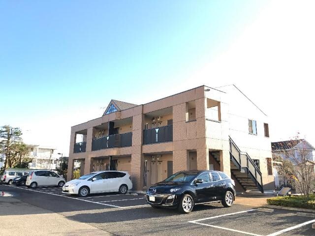 シャーロット・Ⅱの物件外観写真