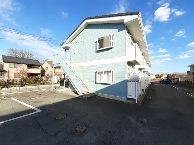 カーサ八幡林の物件外観写真