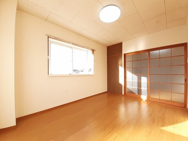 カーサ八幡林の物件内観写真