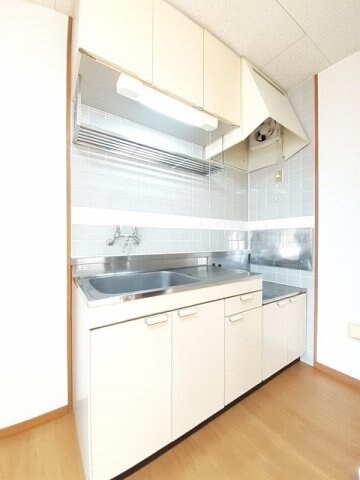 カーサ八幡林の物件内観写真