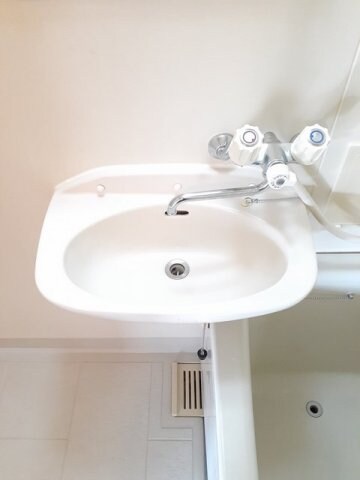 カーサ八幡林の物件内観写真