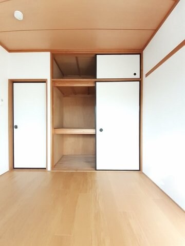 カーサ八幡林の物件内観写真