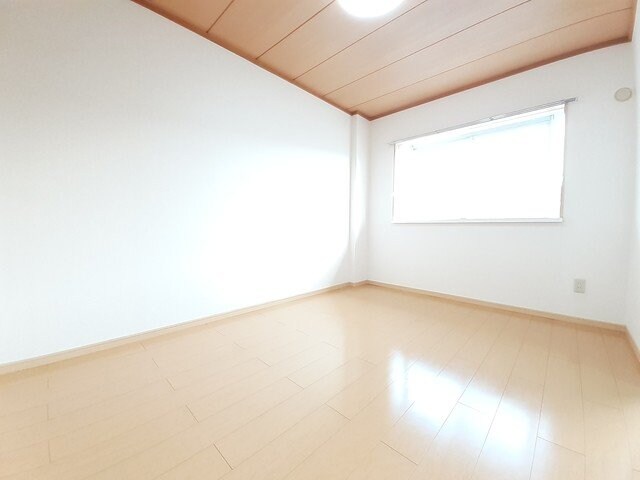 カーサ八幡林の物件内観写真