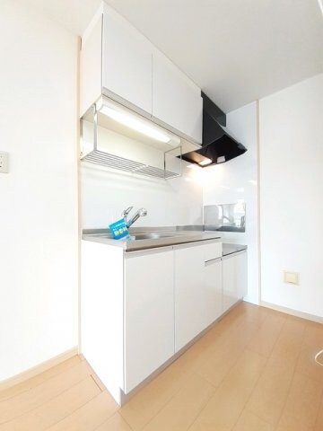 カーサ八幡林の物件内観写真