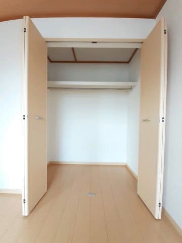 カーサ八幡林の物件内観写真