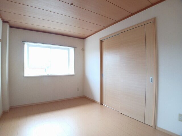 カーサ八幡林の物件内観写真