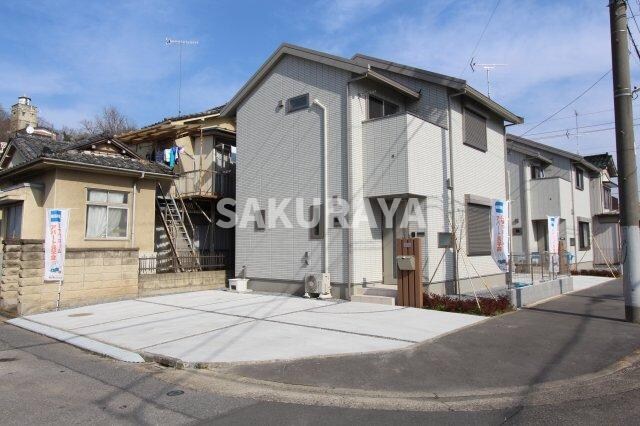 リヴェール・カーサの物件外観写真