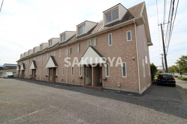 マートルテラスの物件外観写真