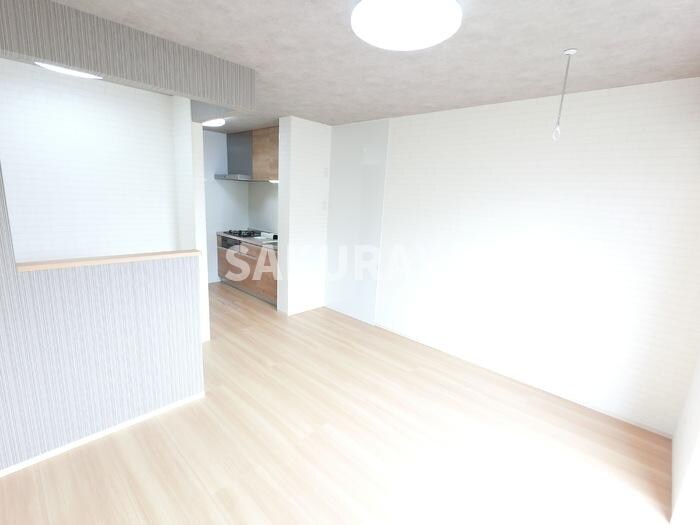 マロニエジャルダン Ｂの物件内観写真