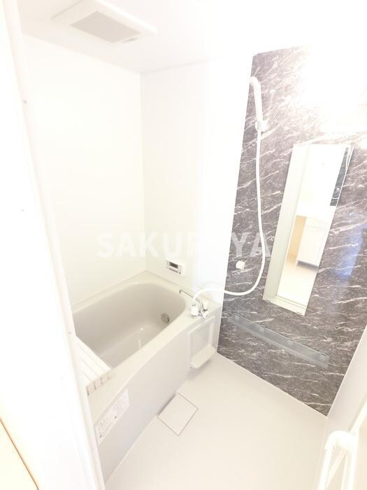 マロニエジャルダン Ｂの物件内観写真