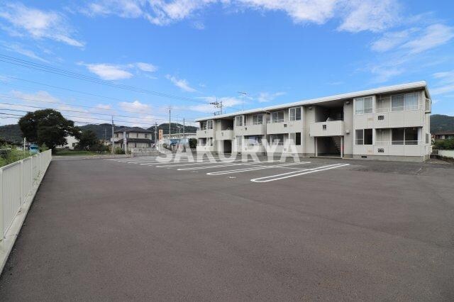 ホワイトコーポの物件外観写真