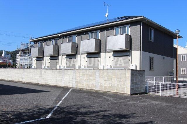 マロニエジャルダン Ｂの物件外観写真