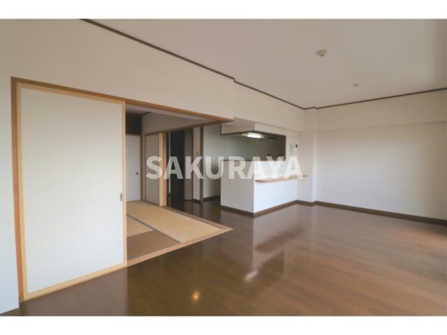 ローゼンクローネの物件内観写真