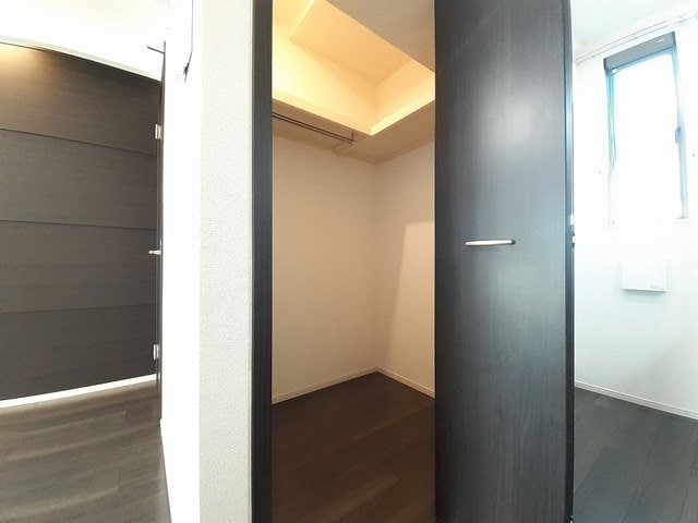 セレーナ・カーサの物件内観写真