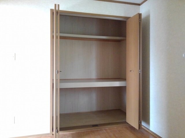 オリージャ・Ｋの物件内観写真