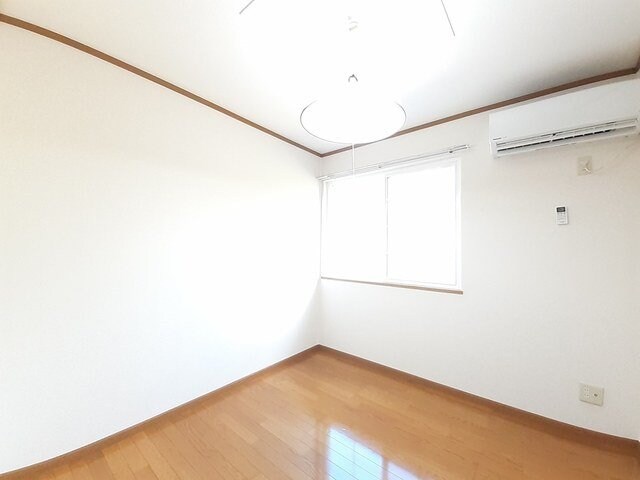 ウィステリアの物件内観写真