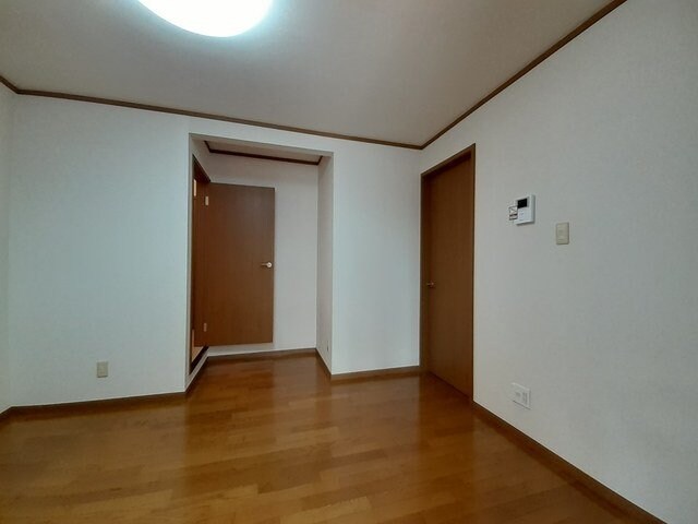 ウィステリアの物件内観写真