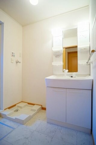 グラン・ソレイユＢの物件内観写真