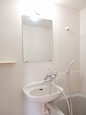 ウィステリアヒルの物件内観写真