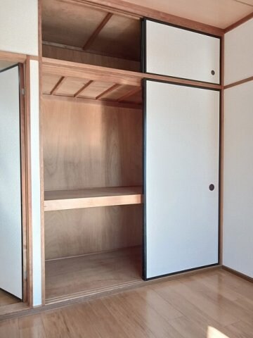 ウィステリアヒルの物件内観写真