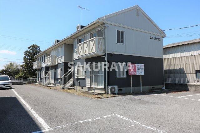 エコーハイツC棟の物件外観写真