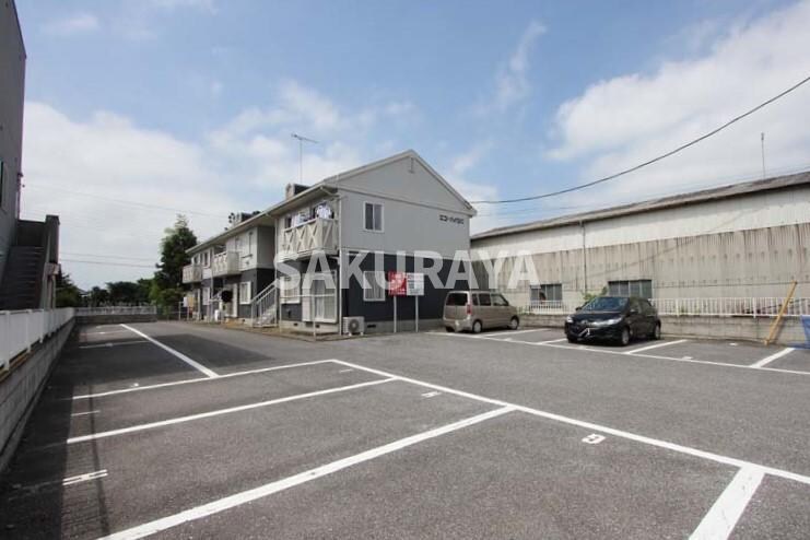 エコーハイツC棟の物件外観写真