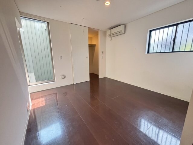 ミグ・ノンの物件内観写真