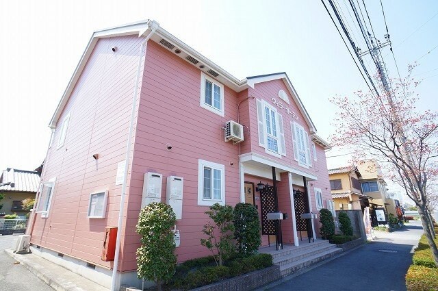 ヴィラ・ガーデンの物件外観写真