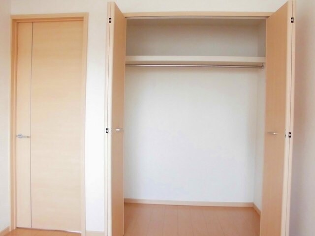 メゾンセントポーリアＢの物件内観写真