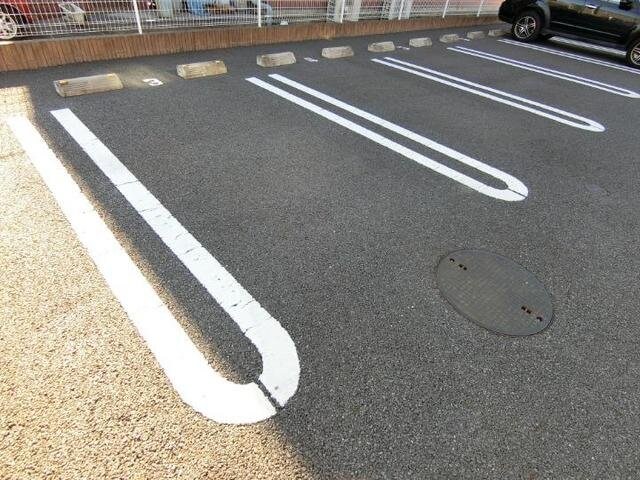 ラフィネ　メゾンＢの物件外観写真