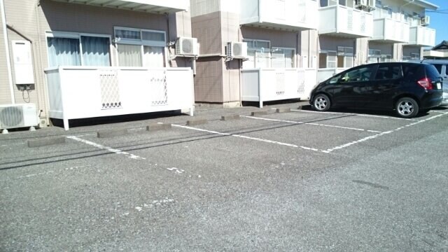 パークハイツＵの物件外観写真