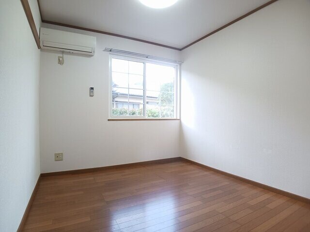 ウィステリアの物件内観写真