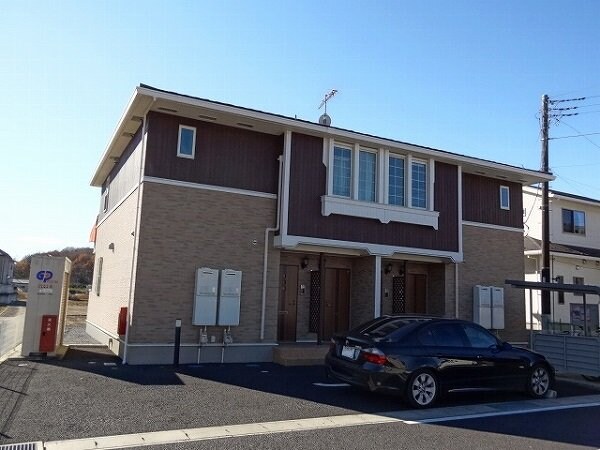 フローレスＢの物件外観写真