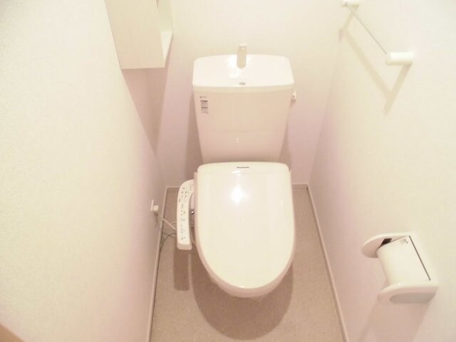 フローレスＢの物件内観写真