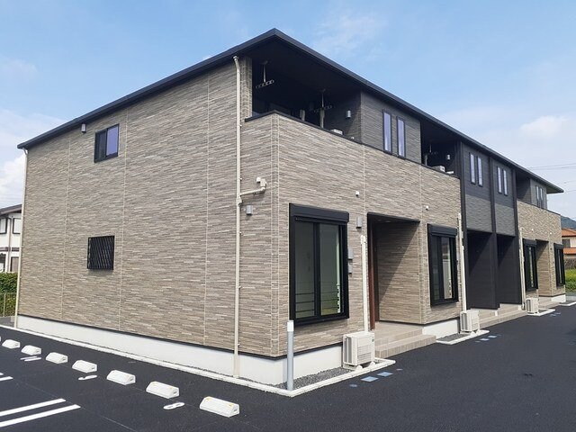 フルールの物件外観写真