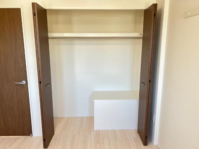 ルミナスＡの物件内観写真