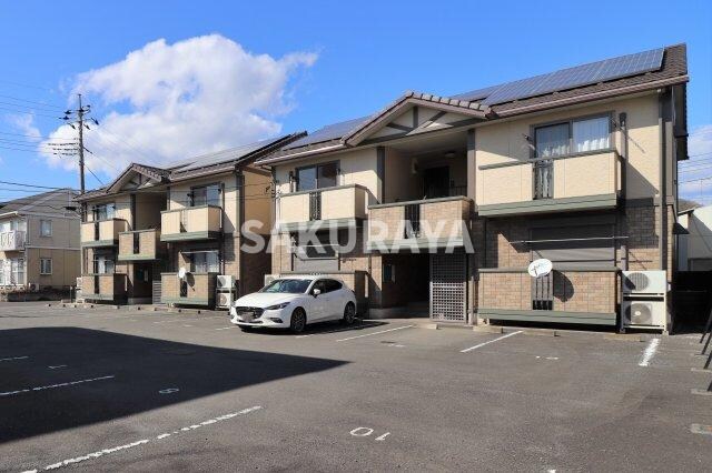 グランドールの物件外観写真