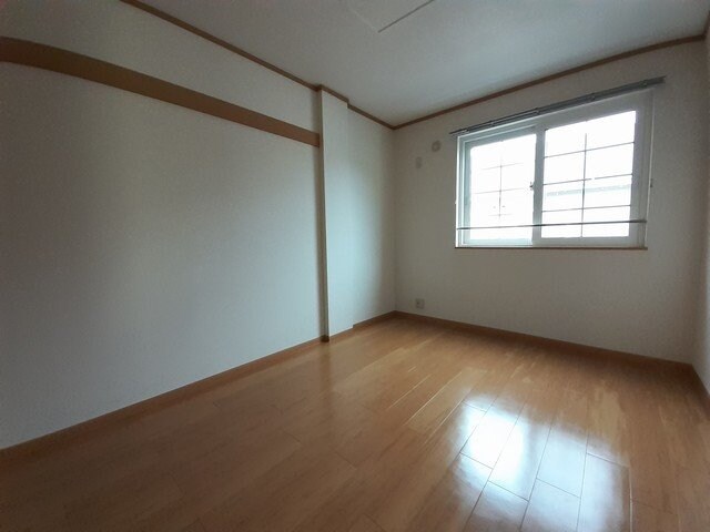 コリーヌ・オーブＡの物件内観写真