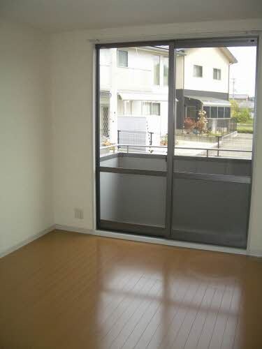 ファミール牟礼の物件内観写真