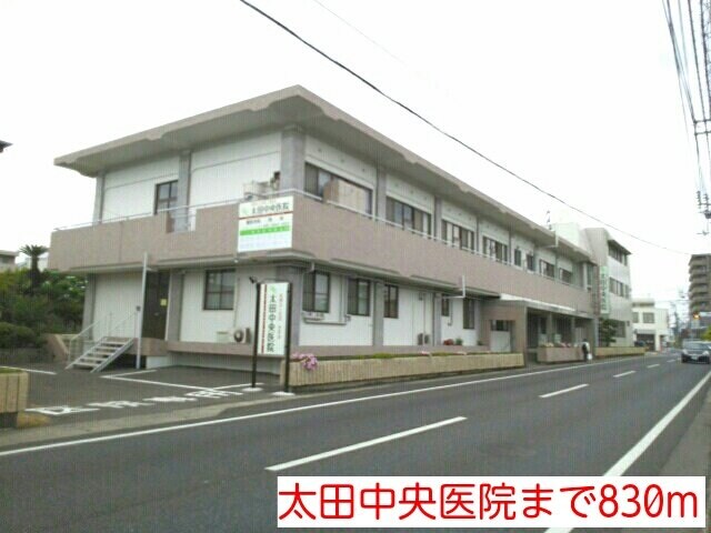 エルディム　吉田の物件外観写真