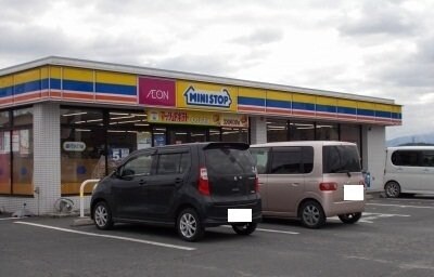 ウエストヒルズＡの物件外観写真