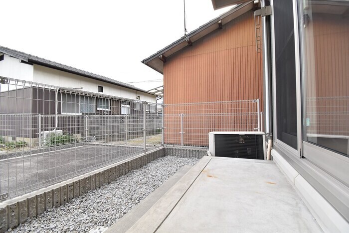 エスポワール津森　B棟の物件外観写真