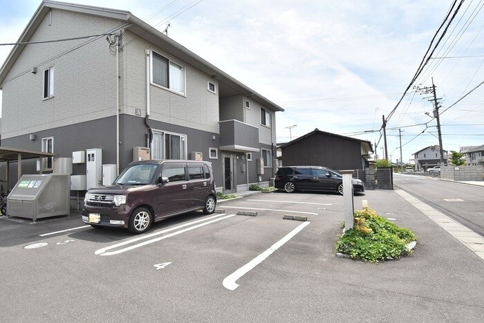 エスポワール津森　B棟の物件外観写真