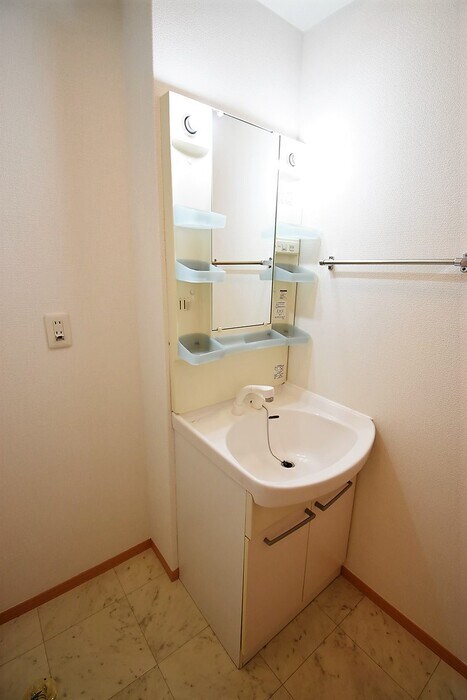 フォンターナ伏石　B棟の物件内観写真