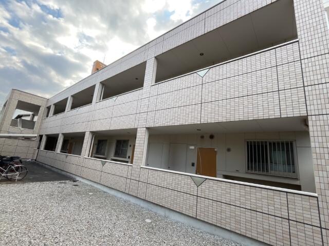 フェリーチェの物件外観写真