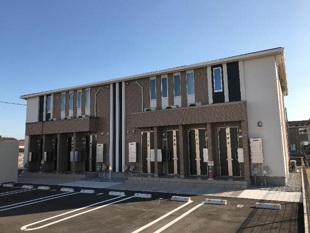 プルンバーゴの物件外観写真