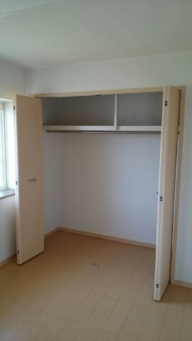 ニューエルディムマナベＢの物件内観写真