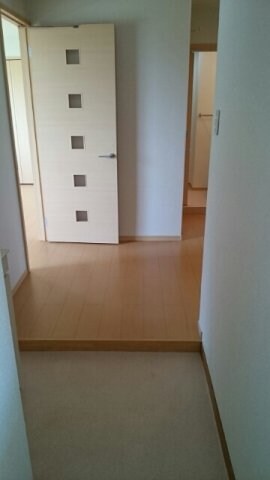 ニューエルディムマナベＢの物件内観写真